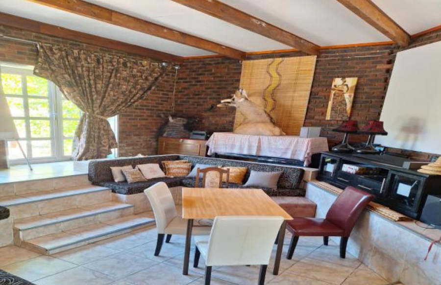 10 Bedroom Property for Sale in Kuruman Northern Cape